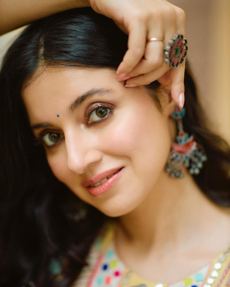 divya-khossla-kumar-cute-photos